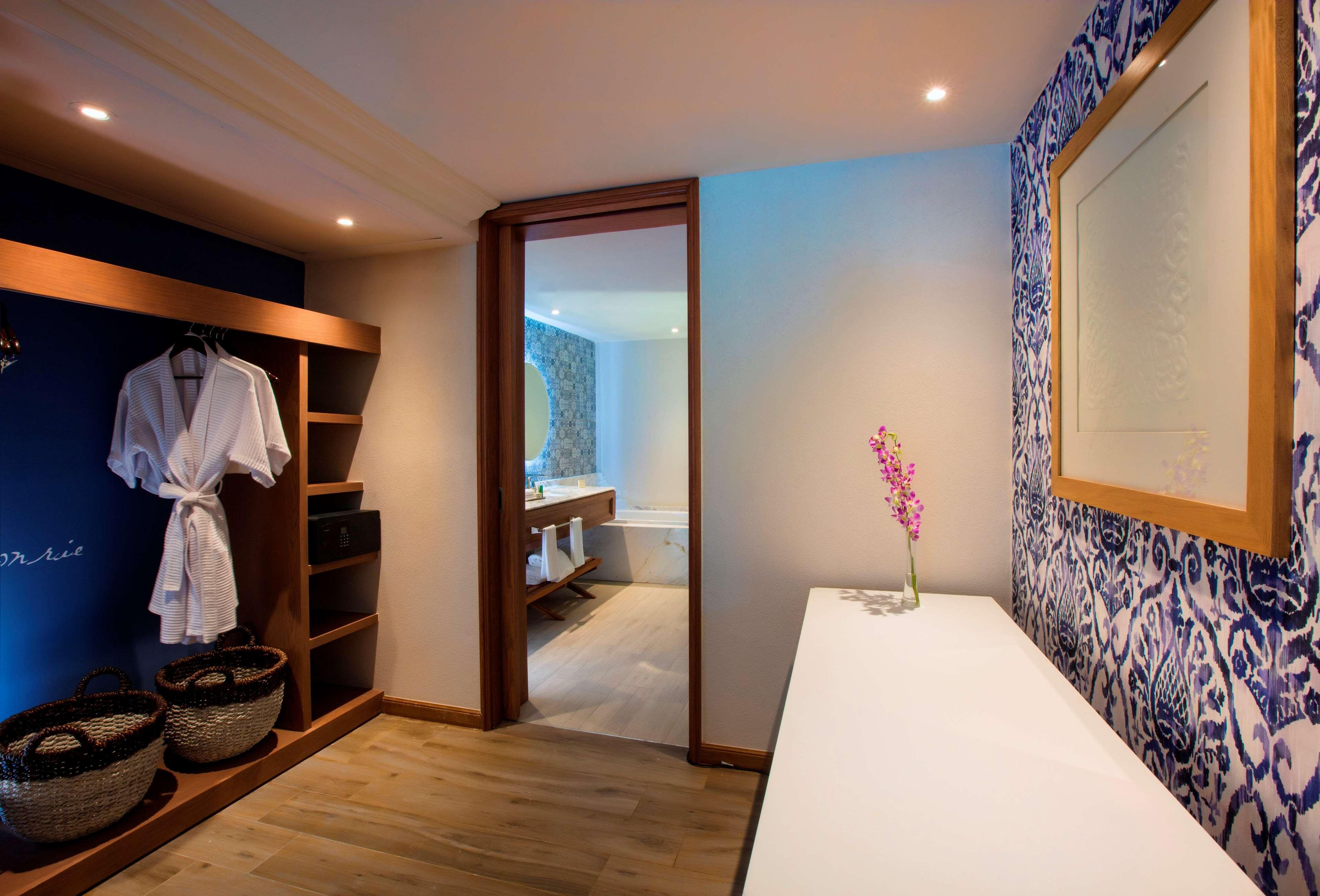The Hacienda At Krystal Grand Puerto Vallarta (Adults Only) Екстер'єр фото